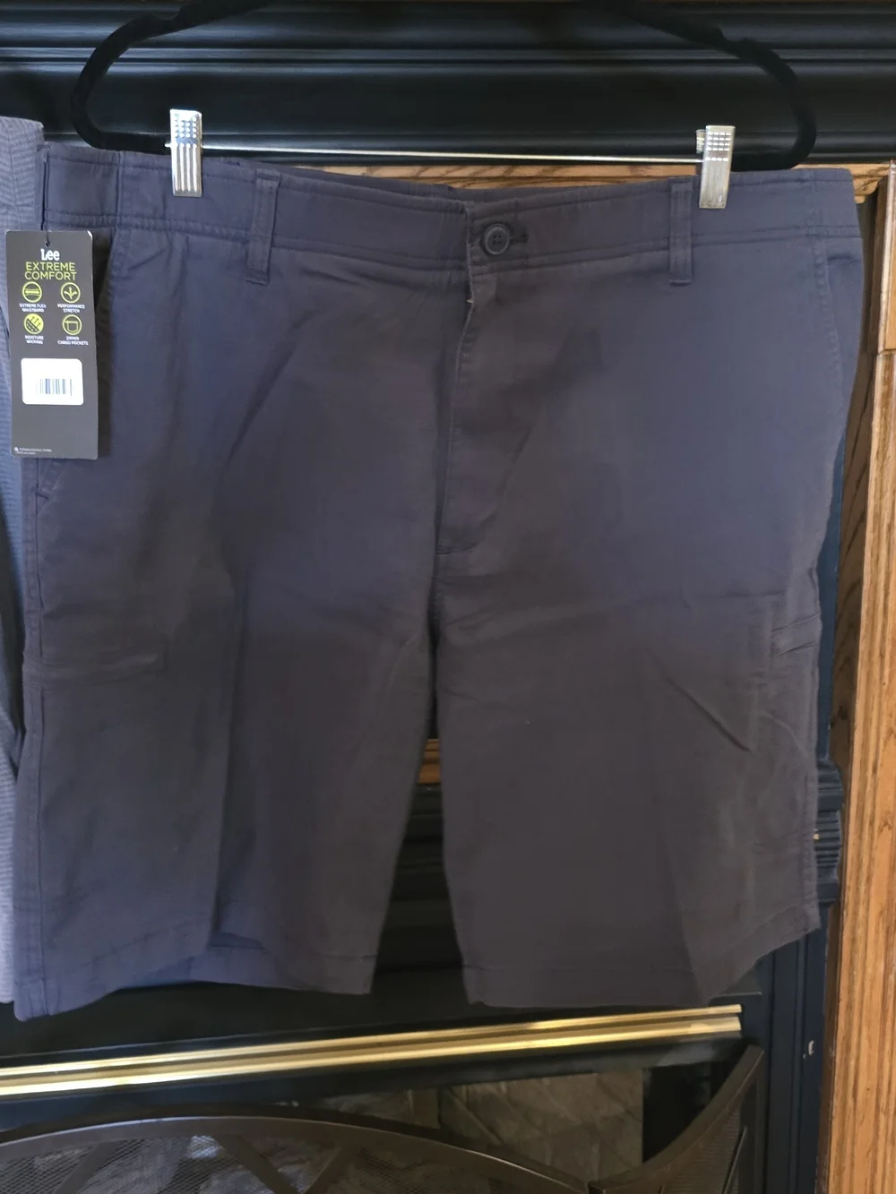 Lee Extreme Comfort & Hang Ten Men's Shorts Lot of 2 Size 40 | Lee NWT